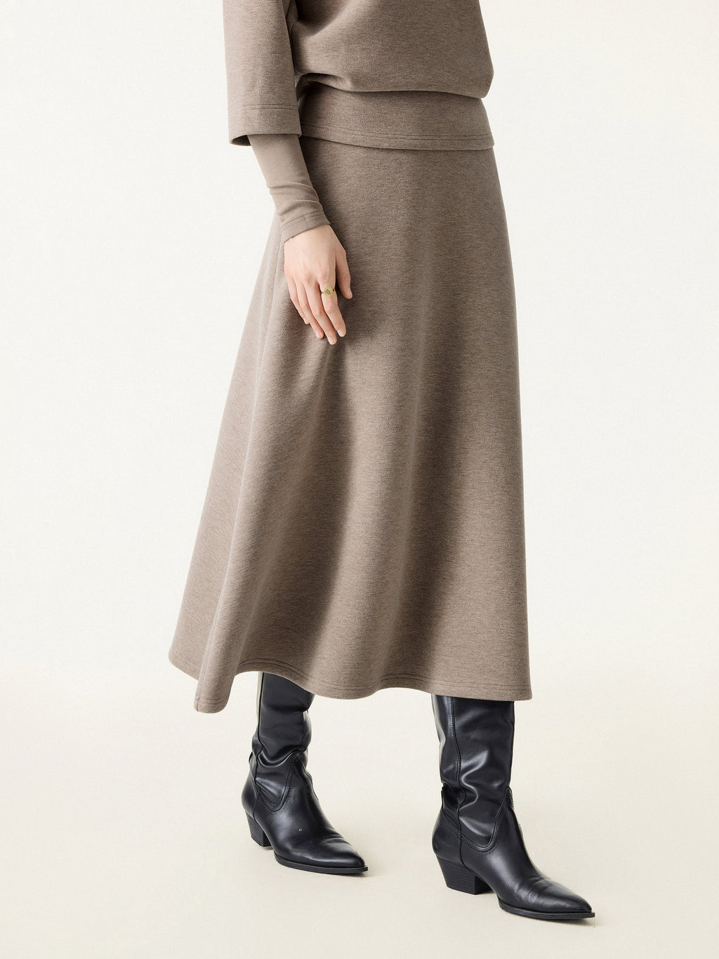 FuzzLuxe Essential Midi A-line Circle Skirt