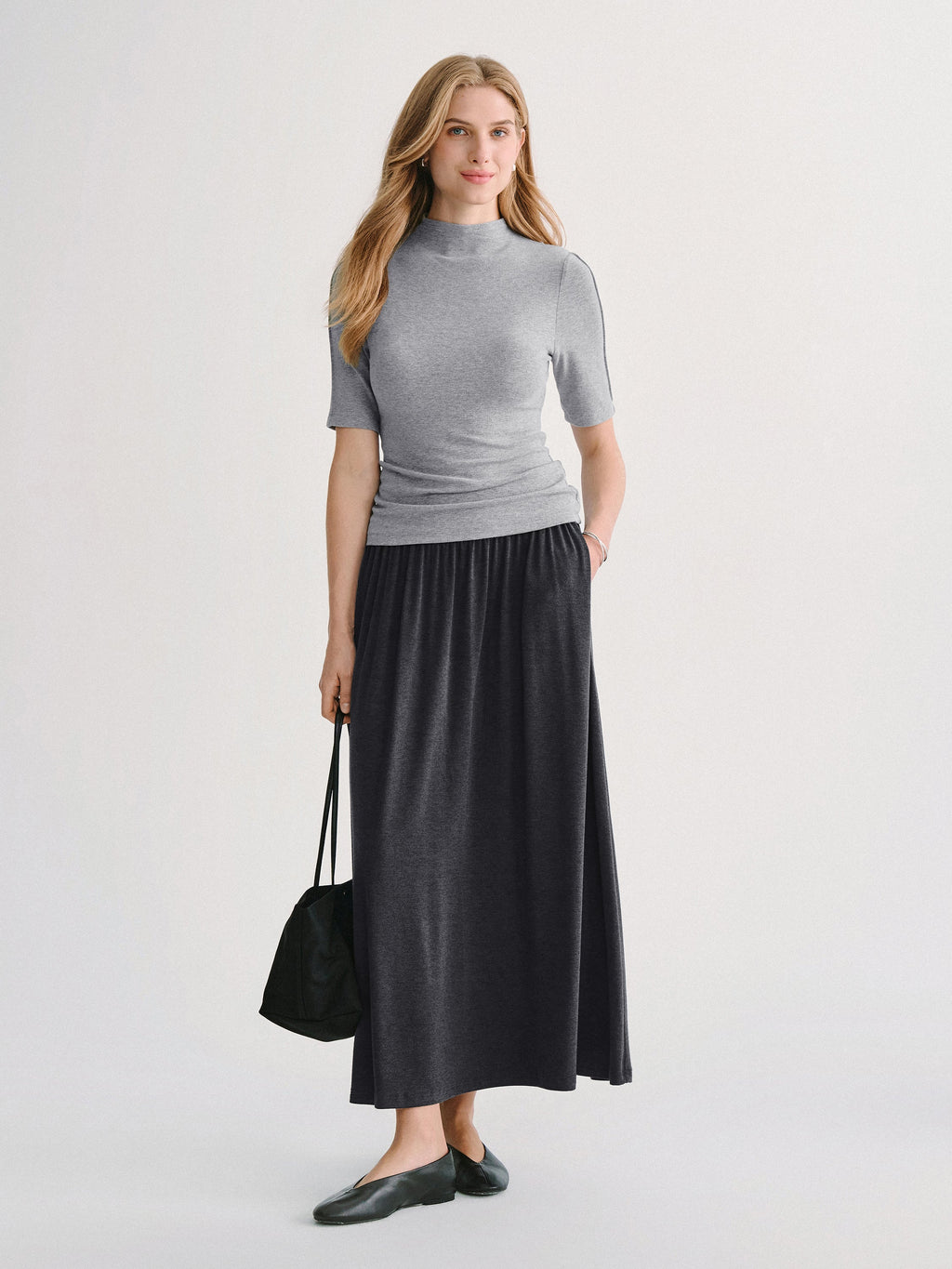 LiteWarm Mid-Rise Ruched A-Line Midi Skirt with Pockets