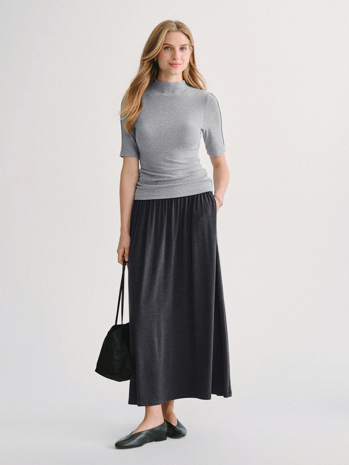 LiteWarm Mid-Rise Ruched A-Line Midi Skirt with Pockets