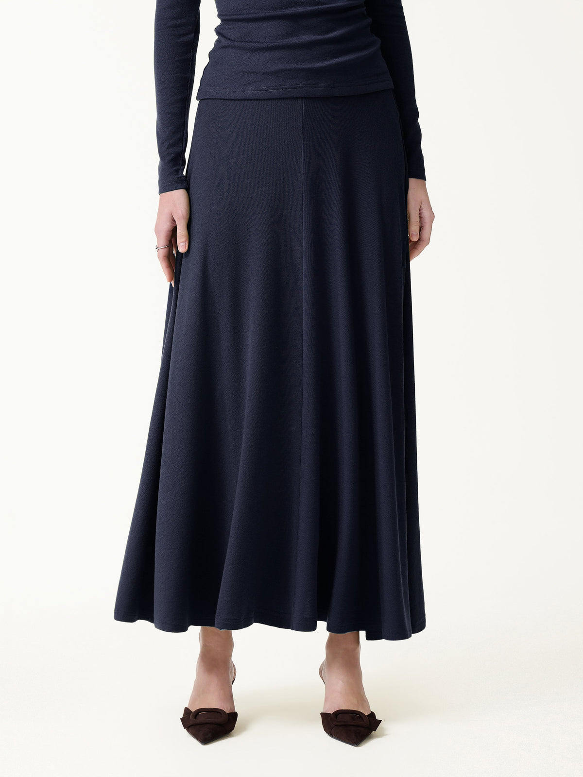 2Pcs Set LiteWarm Surplice Ruched Top & Blend Mid-Rise Umbrella Maxi Skirt
