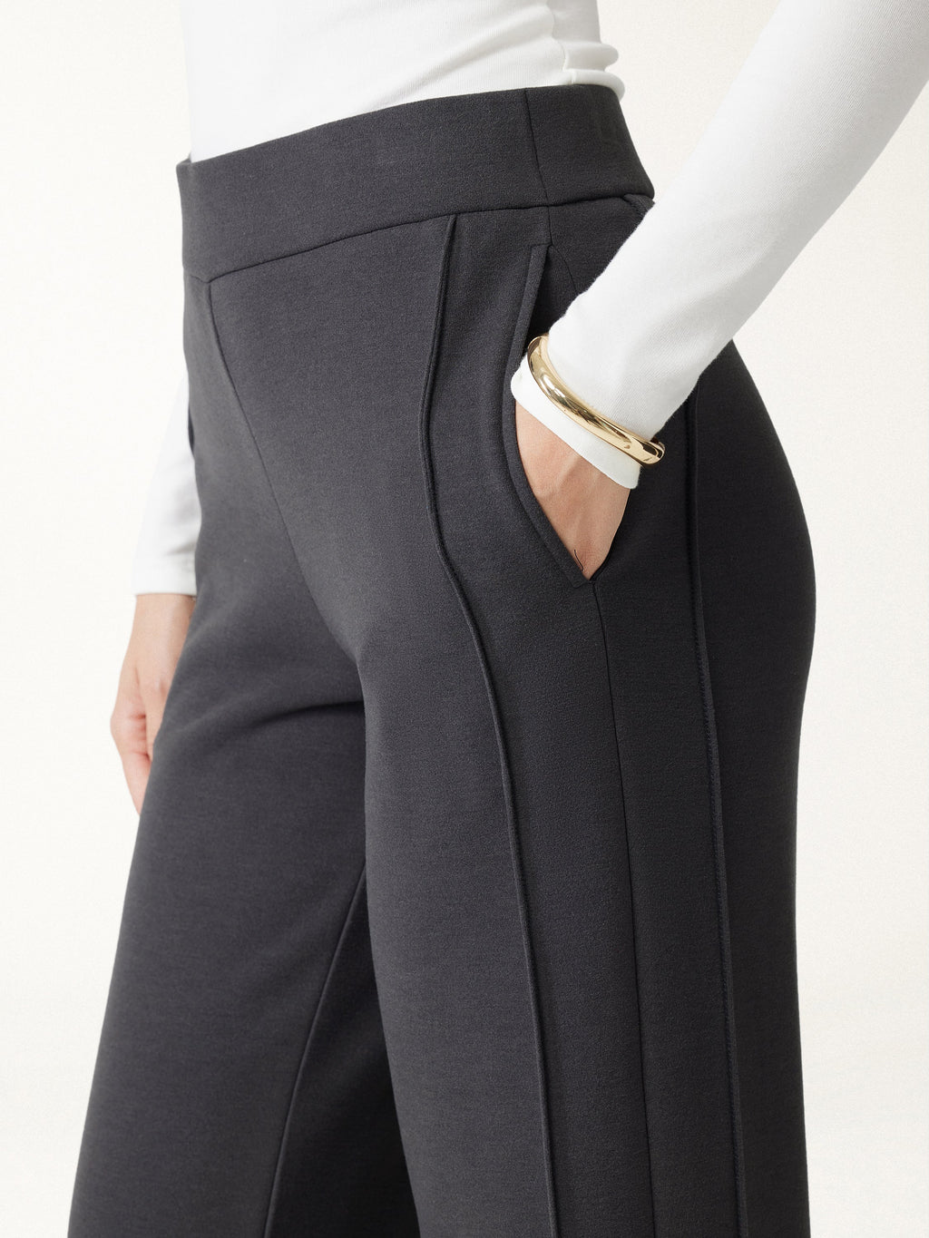 FuzzLuxe High-Rise Wide Leg Pintuck Pants with Pockets