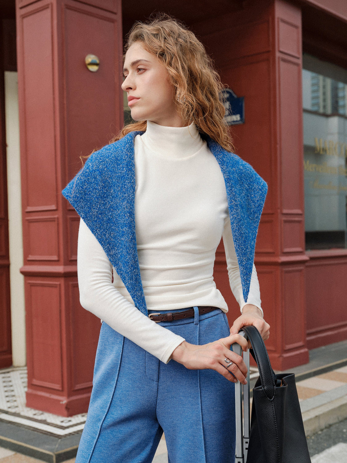 MaxWarm Turtleneck Long Sleeve Built-In Bra Top 3.0