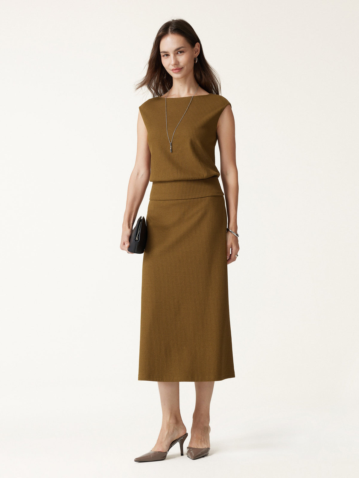 Textured Cotton Blend Boatneck Sleeveless Banded Hem Top