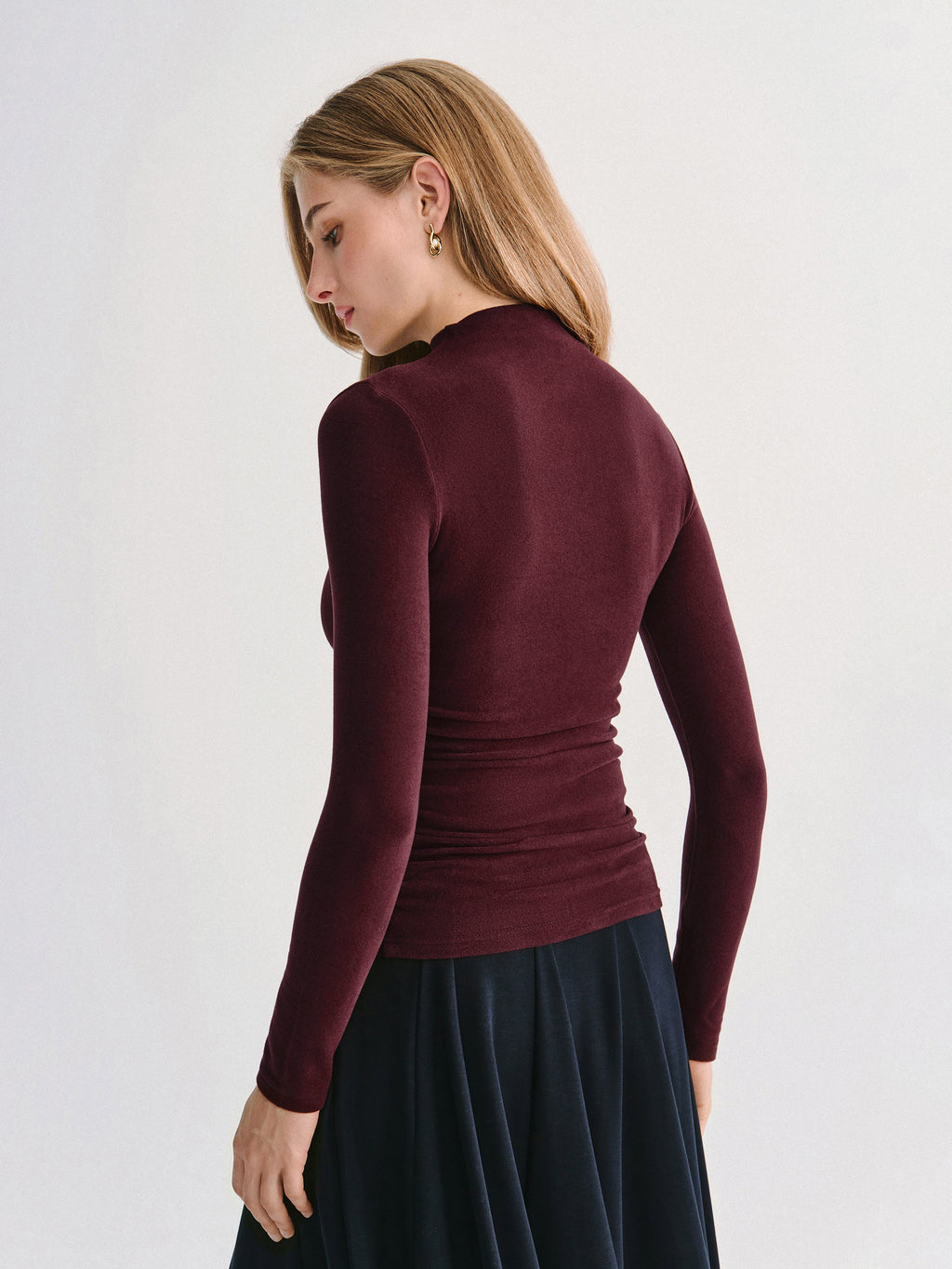 2Pcs Set Ruched Sides Tuckable Mockneck Top & Flared Midi Skirt