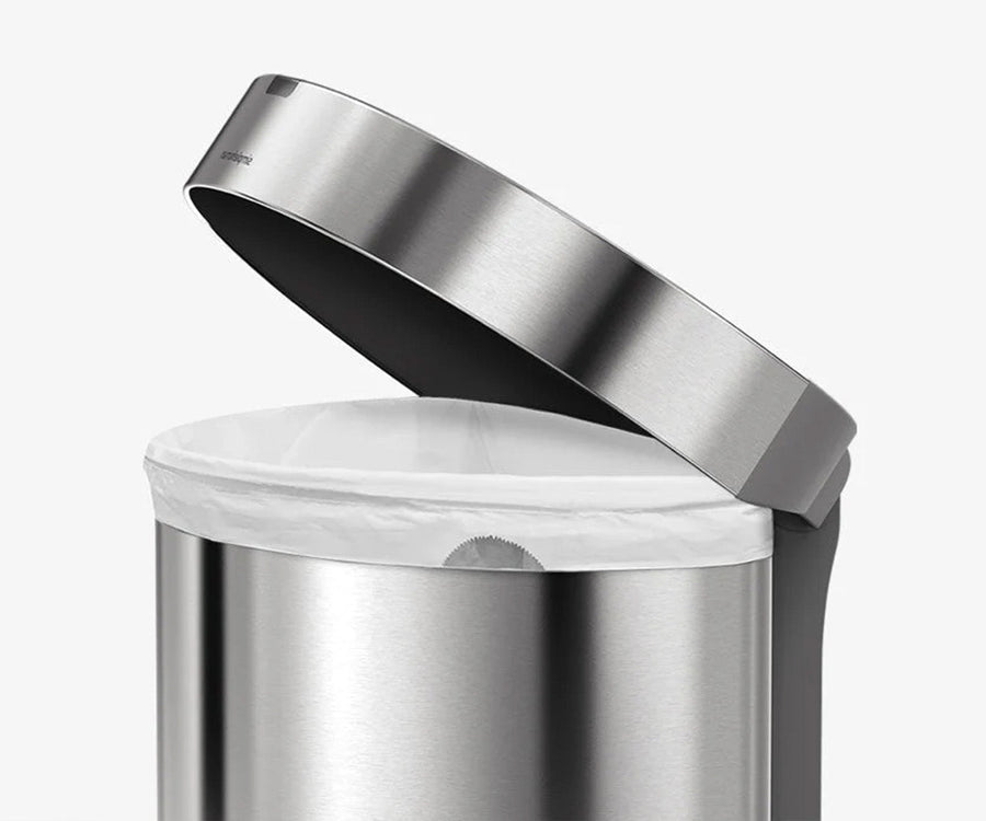45L Semi-Round Sensor Can + 4.5L Round Step Can feature