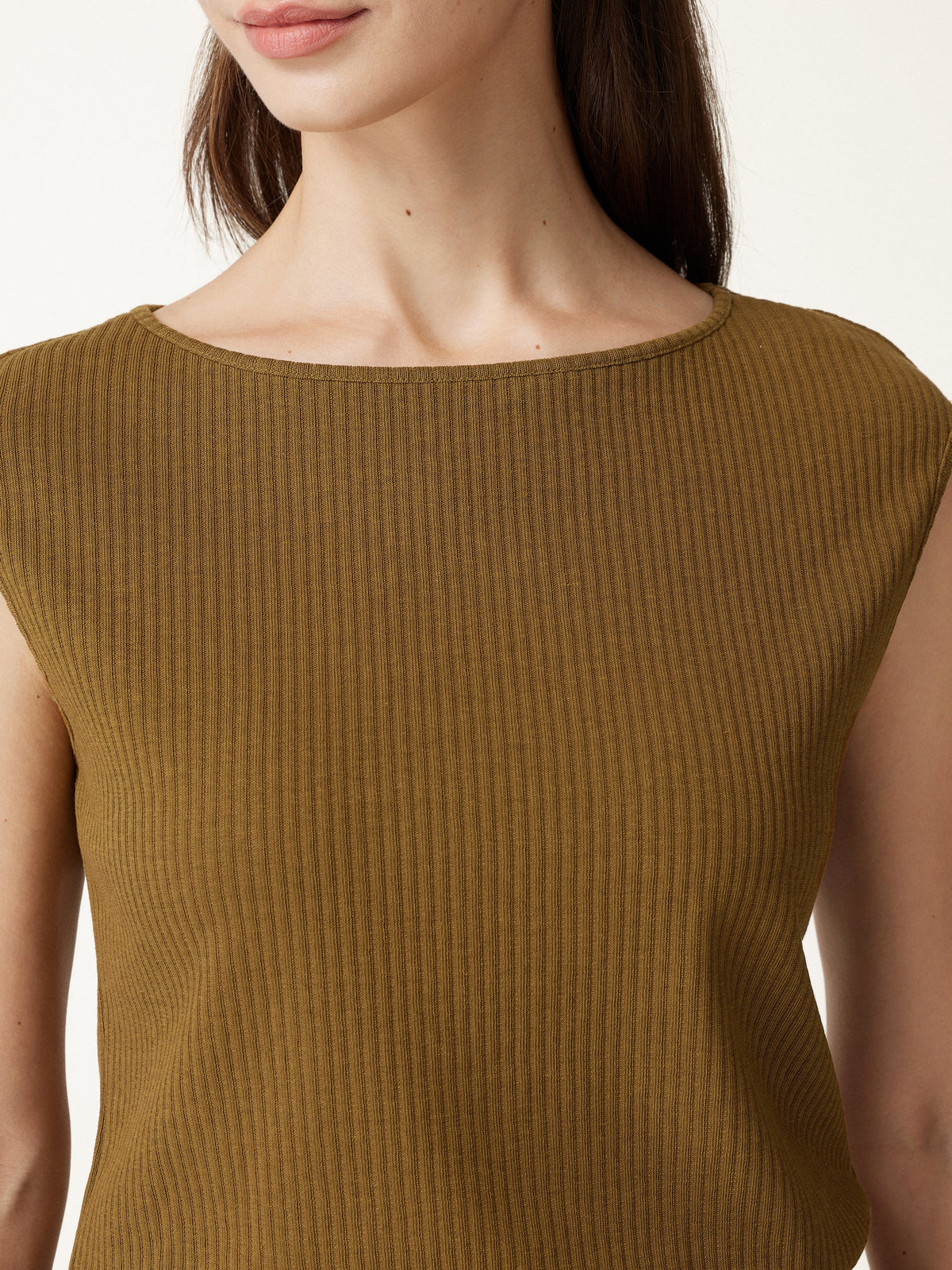 Textured Cotton Blend Boatneck Sleeveless Banded Hem Top